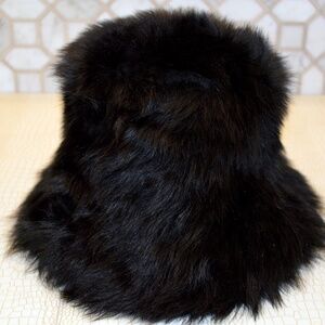 Rare New ONAR Handcrafted High Quality Elia Black Fur Hat (M) (Sold Out)